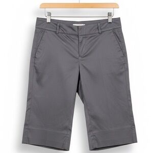 New York & Company NWOT Knee Length Flat Front Shorts